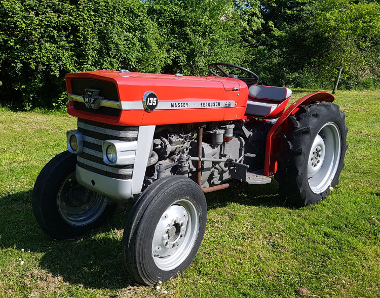 Massey Ferguson Mf135 Vineyard - Stubbings Bros Ltd