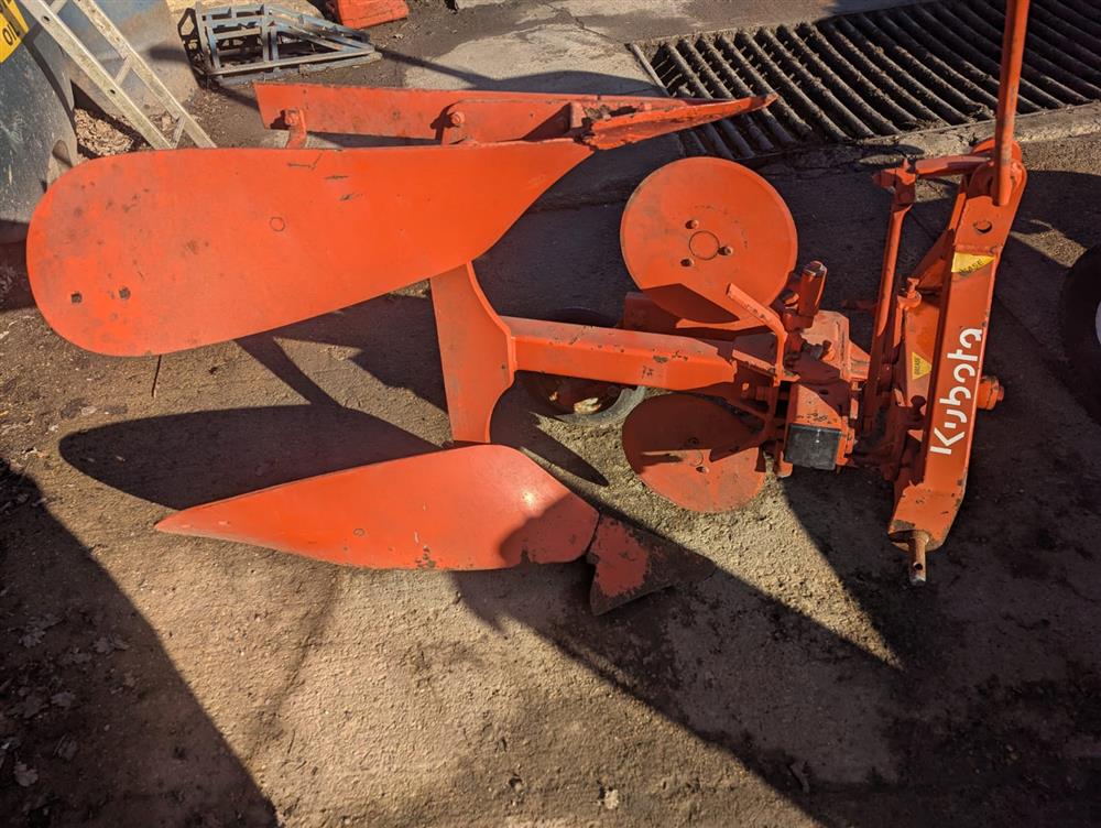 used-kubota-rp1-single-furrow-reversible-plough