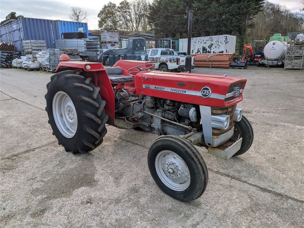 used-massey-ferguson-135-tractor