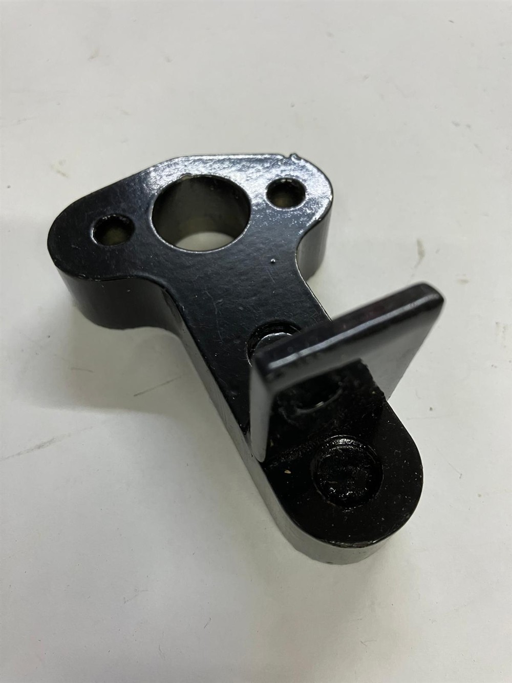 roller-bracket