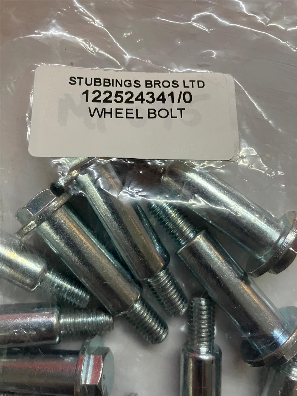wheel-bolt